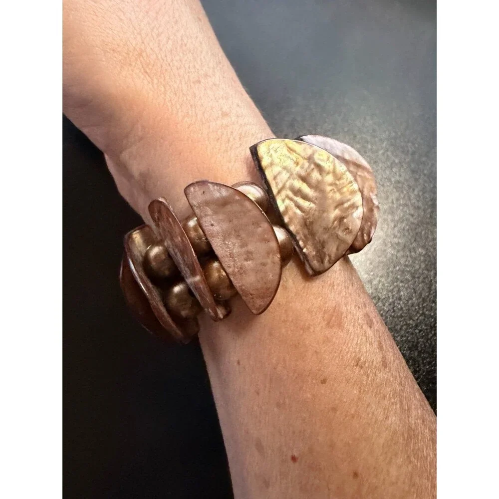 Brown Shell Stretch Bracelet Natural Shell Chips & Bronze Beads Boho